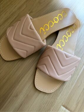 CCOCCI Quilted Slide Sandals - Blush Pink